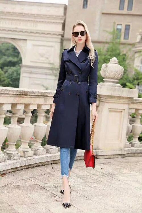 入駐服裝批發(fā)市場